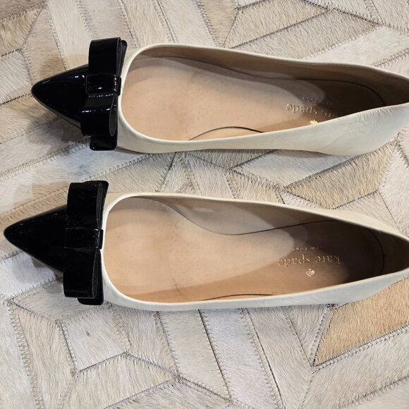Kate Spade white and black Gabe flats size 7 - Picture 2 of 4